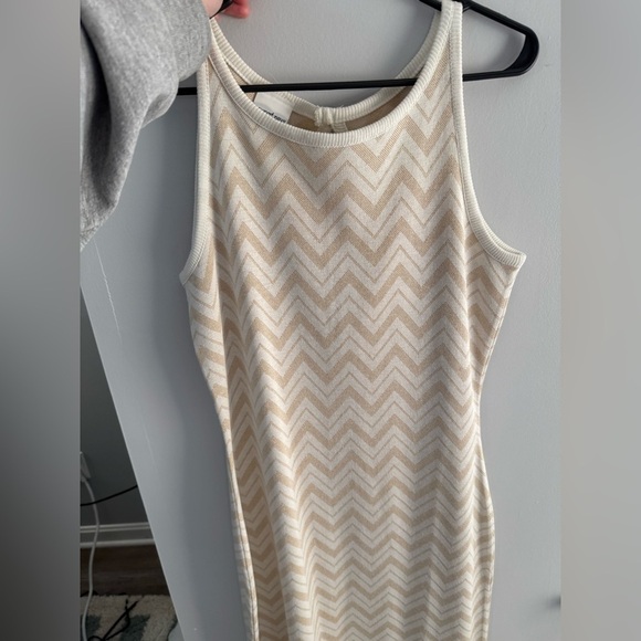 VTG NewPort News Maxi Dress Rayon Striped Gold Cream Beige Pattern Size M L Soft - Picture 3 of 10